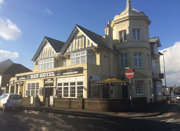 1-37664633llarge-750x0