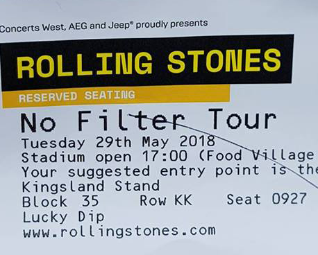 33891736_2202613989756639_256990721070858240_n