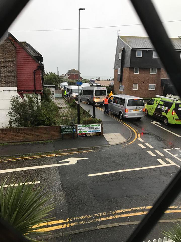 42371145_10217065674699250_5441136905859104768_n